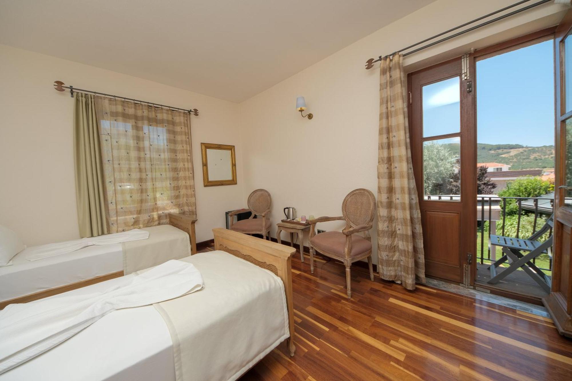 Cunda Labris Hotel 3*