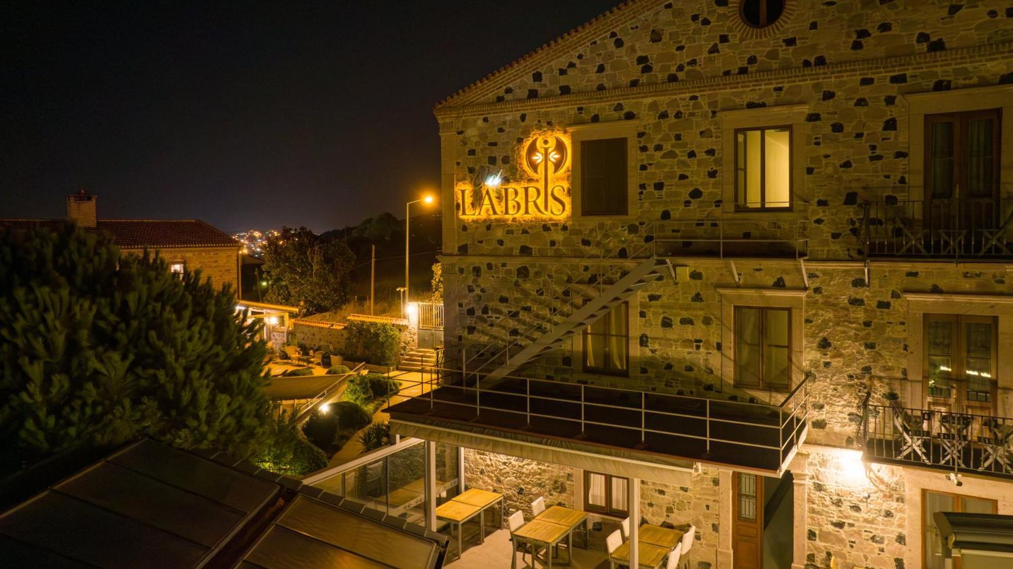 Cunda Labris 3*