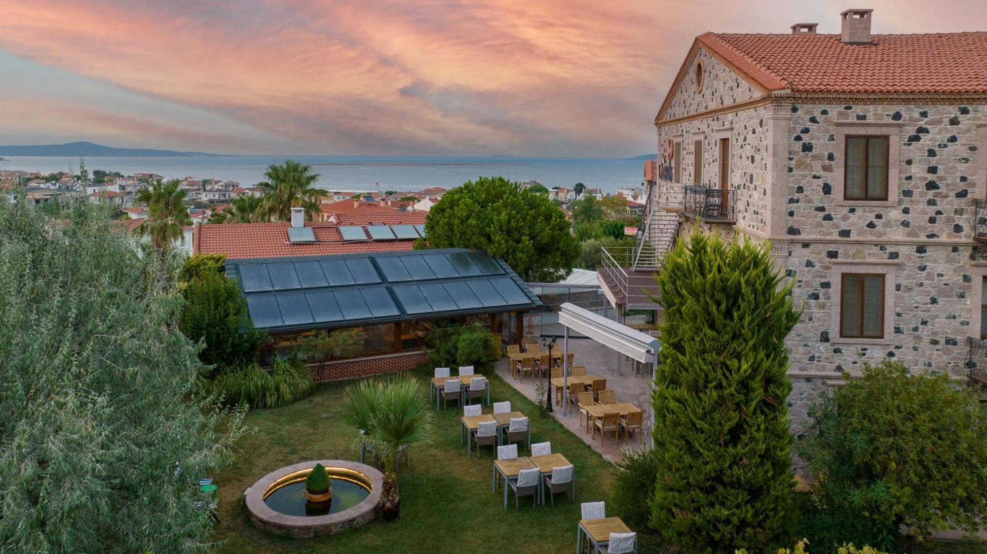 Cunda Labris Hotel 3*