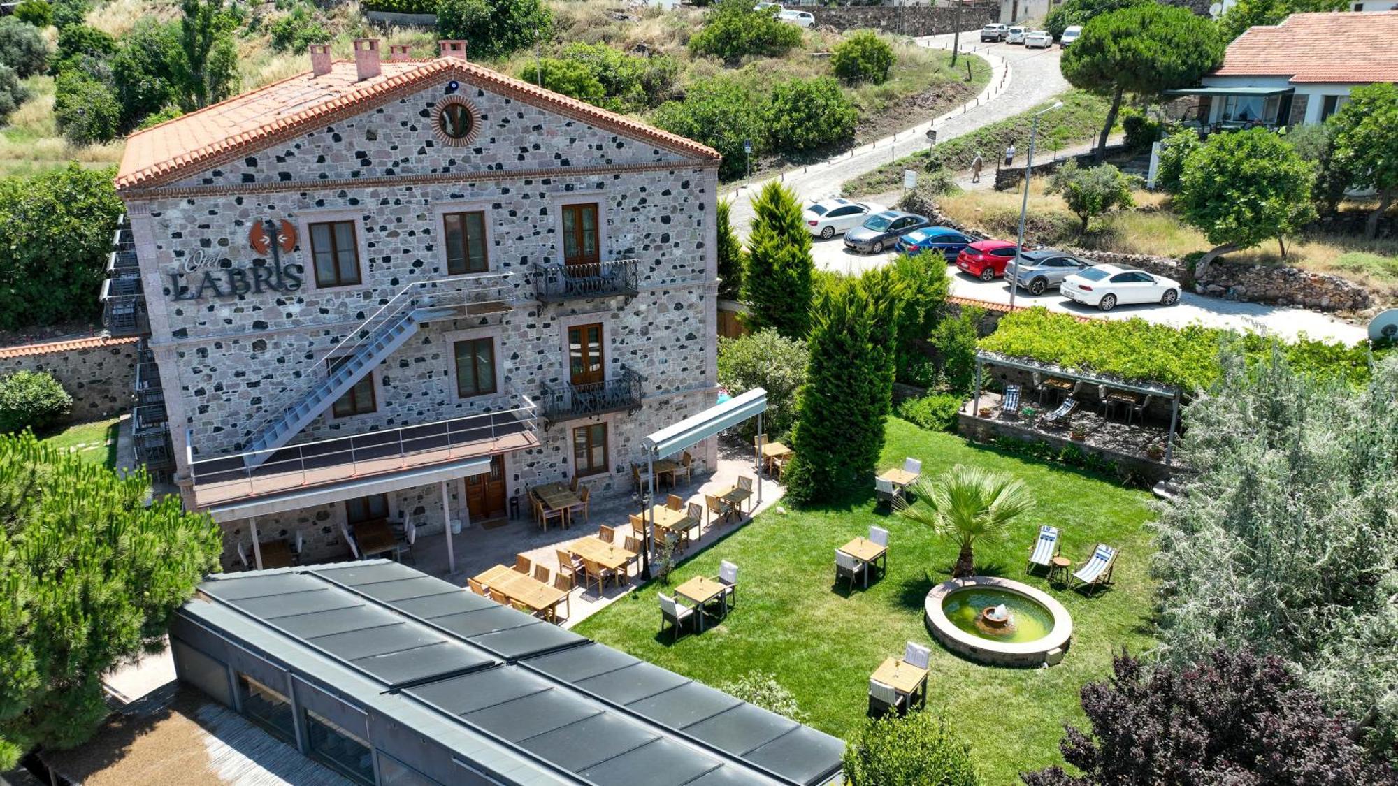 Hotel Cunda Labris 3*